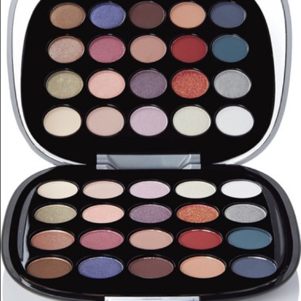 🔥NEW! Marc Jacobs eye-conic palette 💯AUTHENTIC